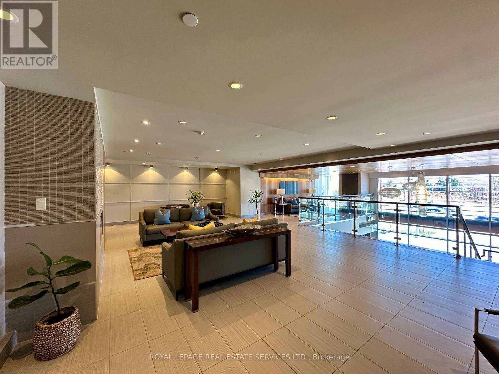












410 - 3028 CREEKSHORE COMMON

,
Oakville,




Ontario
L6M5K6

