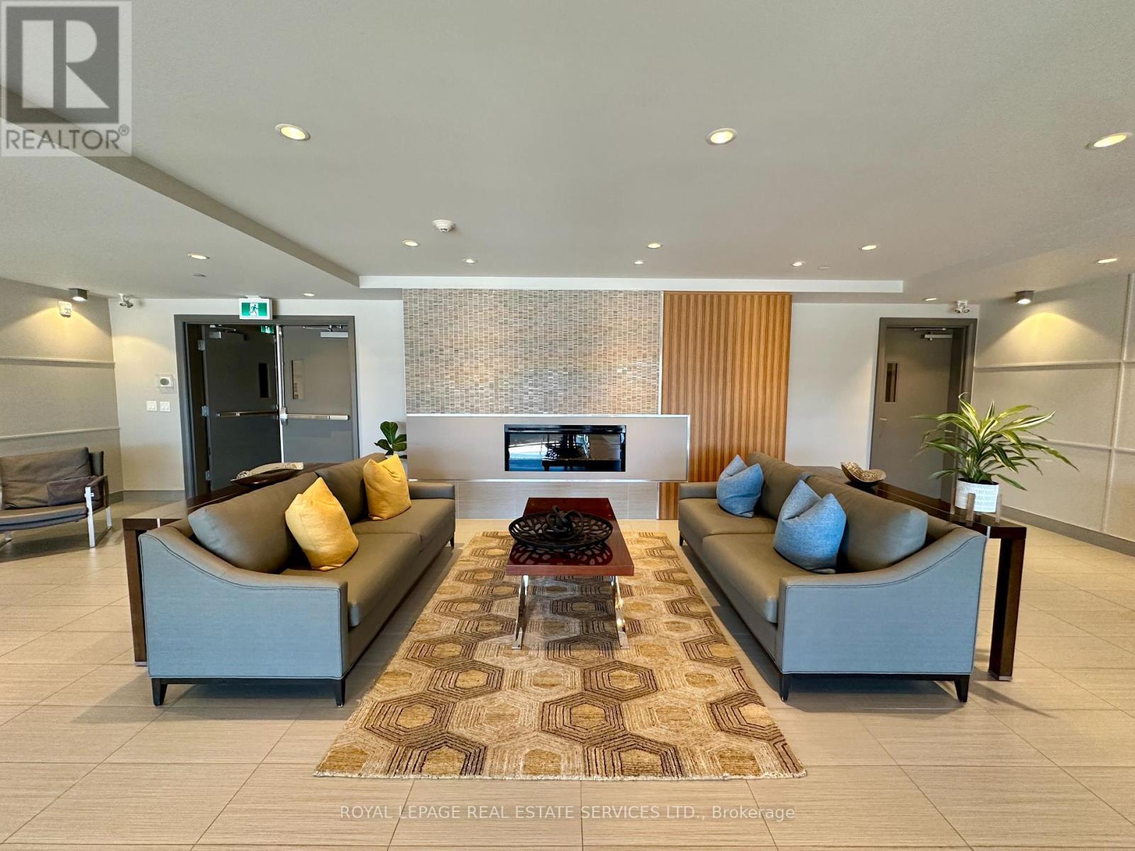 












410 - 3028 CREEKSHORE COMMON

,
Oakville,




Ontario
L6M5K6

