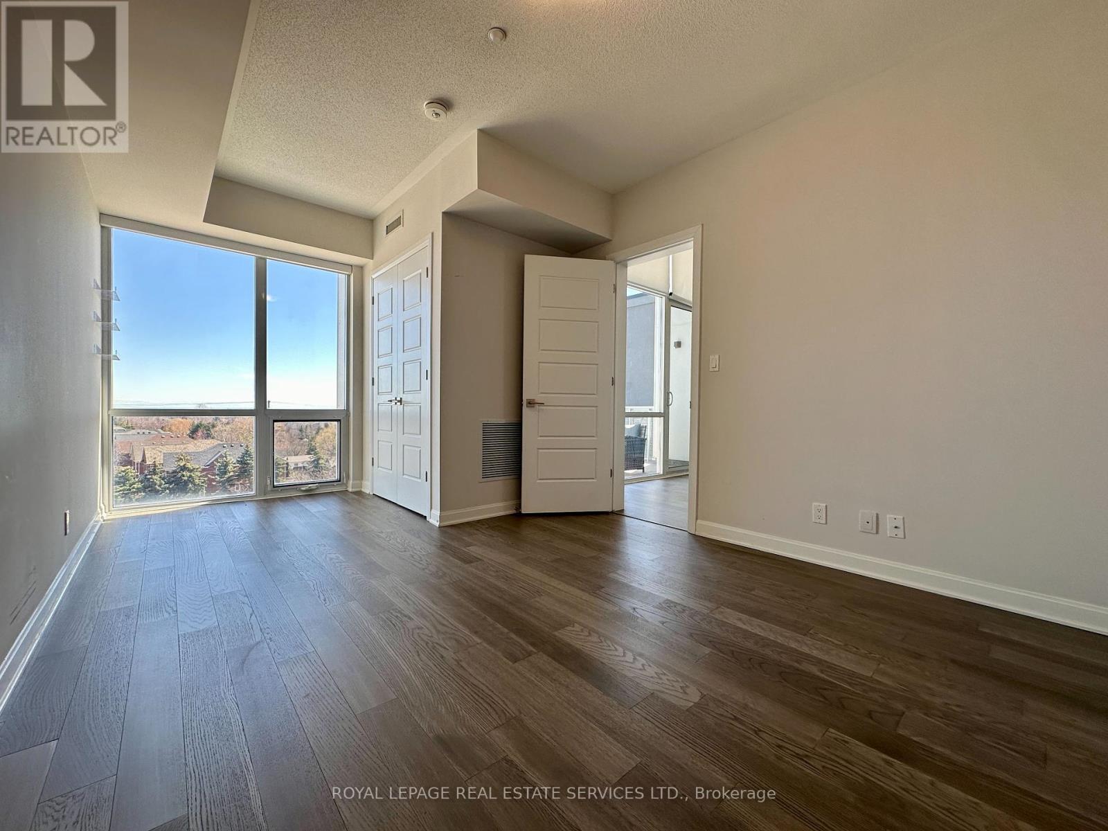 












410 - 3028 CREEKSHORE COMMON

,
Oakville,




Ontario
L6M5K6

