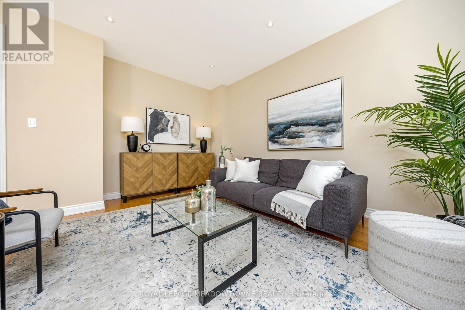 












304 TONELLI LANE

,
Milton,




Ontario
L9T0N8

