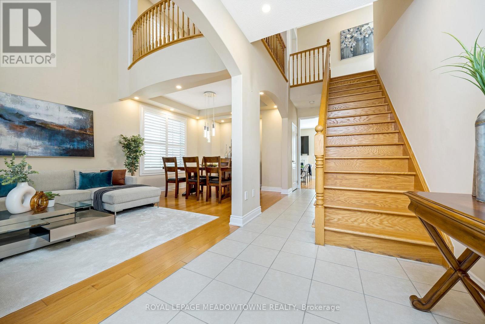 












304 TONELLI LANE

,
Milton,




Ontario
L9T0N8

