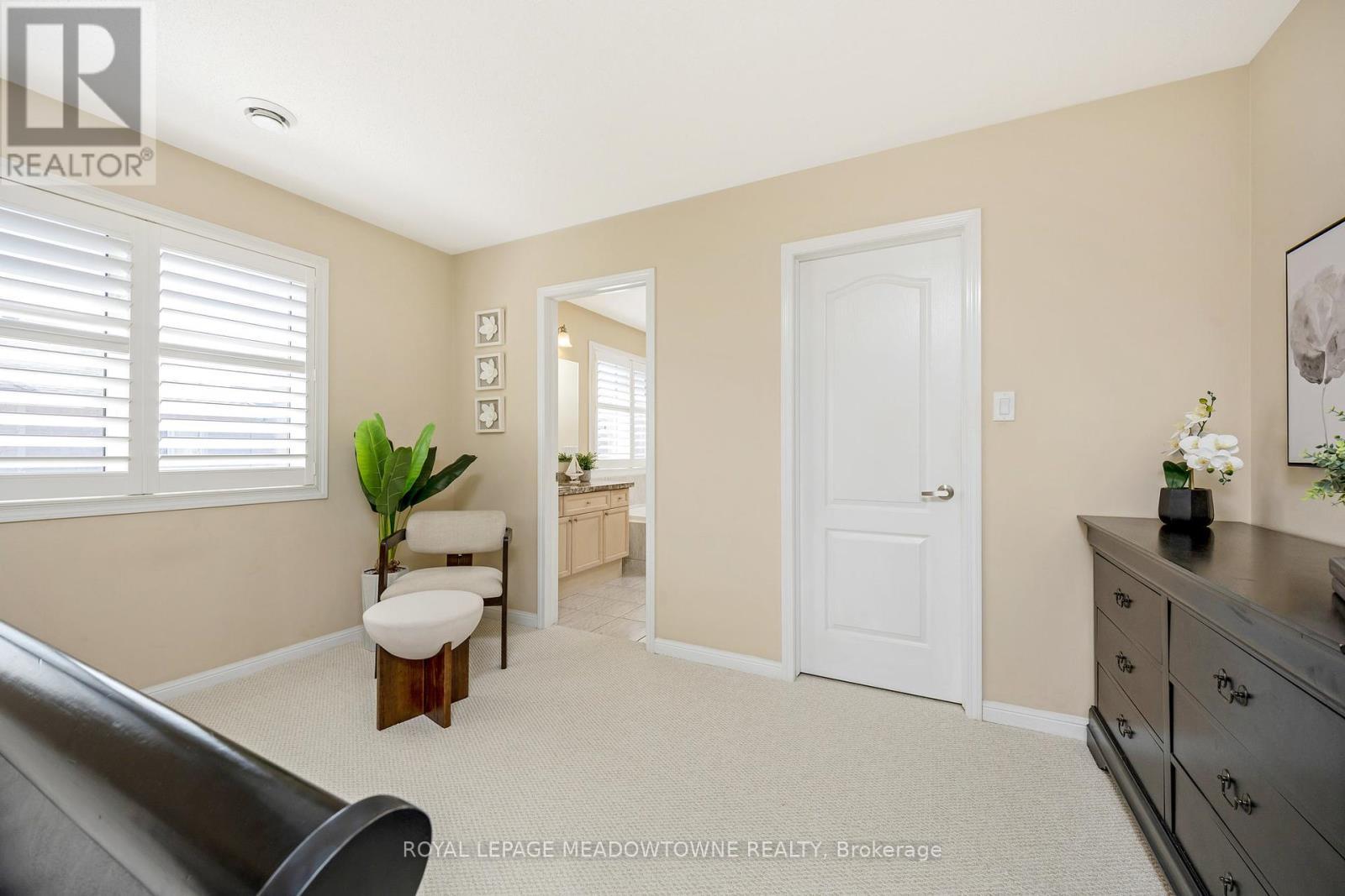 












304 TONELLI LANE

,
Milton,




Ontario
L9T0N8

