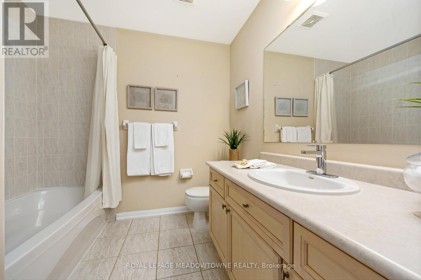












304 TONELLI LANE

,
Milton,




Ontario
L9T0N8

