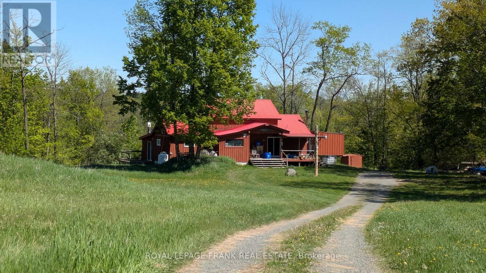 












260 JAMES STREET

,
Marmora and Lake (Marmora Ward),




Ontario
K0K2M0

