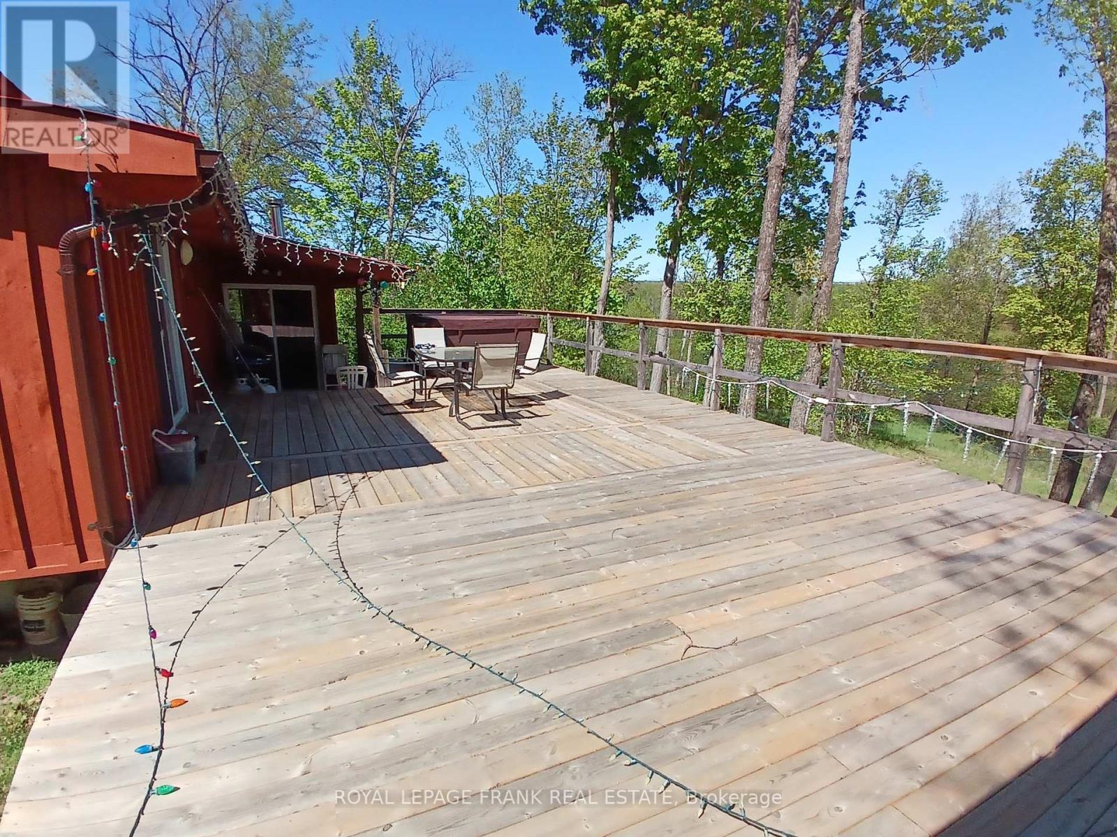 












260 JAMES STREET

,
Marmora and Lake (Marmora Ward),




Ontario
K0K2M0


