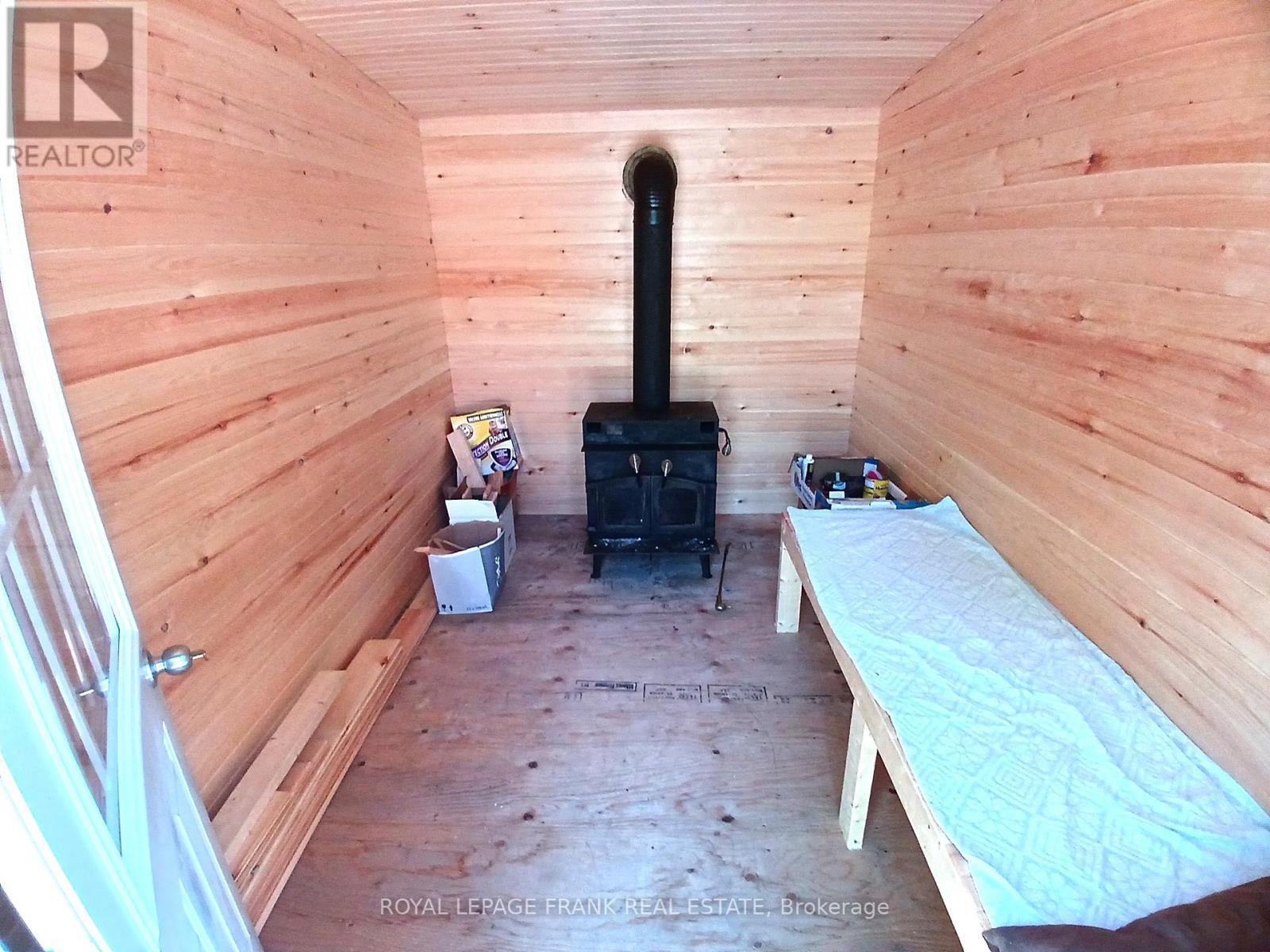 












260 JAMES STREET

,
Marmora and Lake (Marmora Ward),




Ontario
K0K2M0

