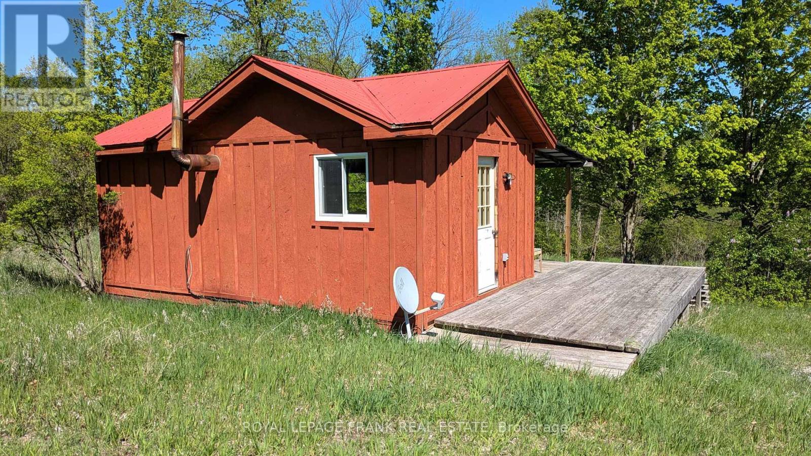 












260 JAMES STREET

,
Marmora and Lake (Marmora Ward),




Ontario
K0K2M0

