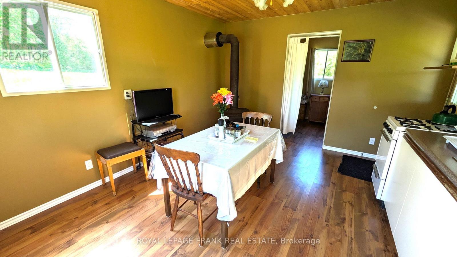 












260 JAMES STREET

,
Marmora and Lake (Marmora Ward),




Ontario
K0K2M0

