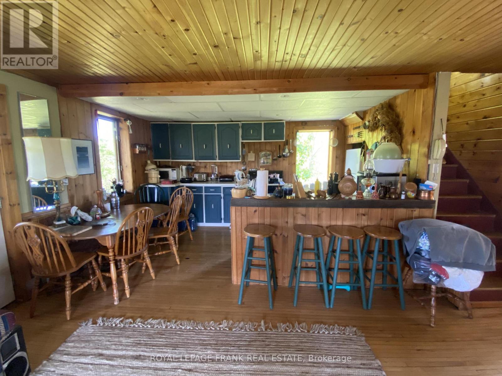 












260 JAMES STREET

,
Marmora and Lake (Marmora Ward),




Ontario
K0K2M0

