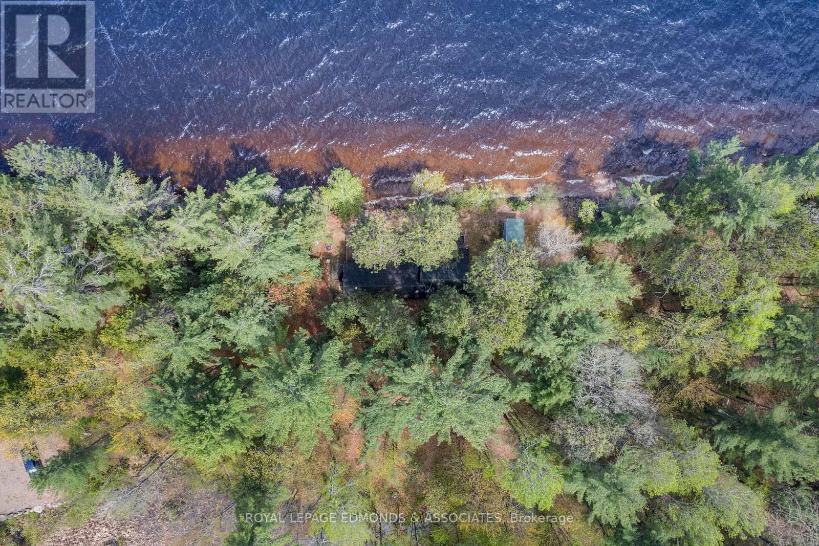 












769 ROCK POINT LANE

,
Killaloe, Hagarty and Richards,




Ontario
K0J2A0

