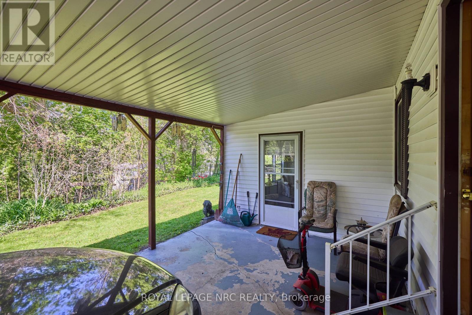 












240 - 23 FOUR MILE CREEK ROAD

,
Niagara-on-the-Lake (St. Davids),




Ontario
L0S1J1


