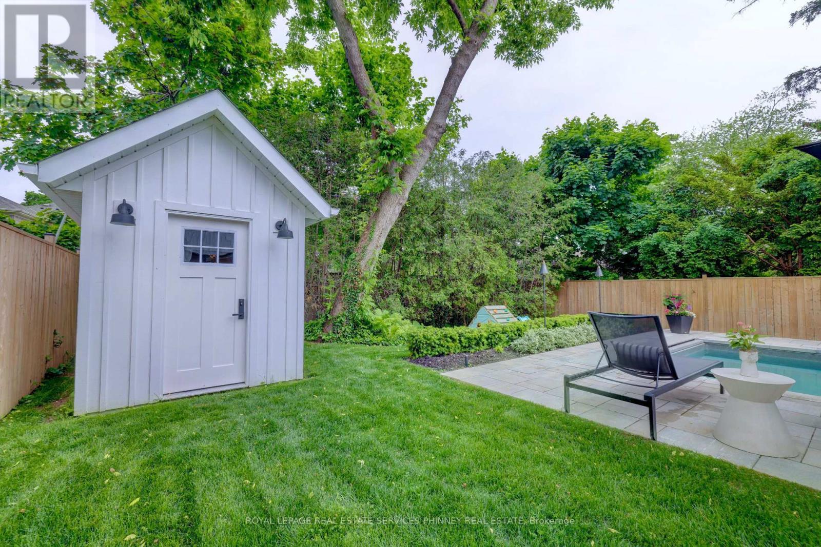 












179 DOUGLAS AVENUE

,
Oakville,




Ontario
L6J3R9

