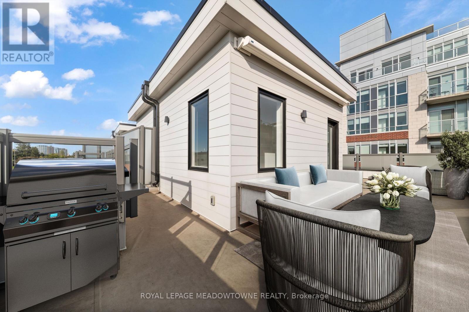 












121 HIGH STREET W

,
Mississauga,




Ontario
L5H1K4

