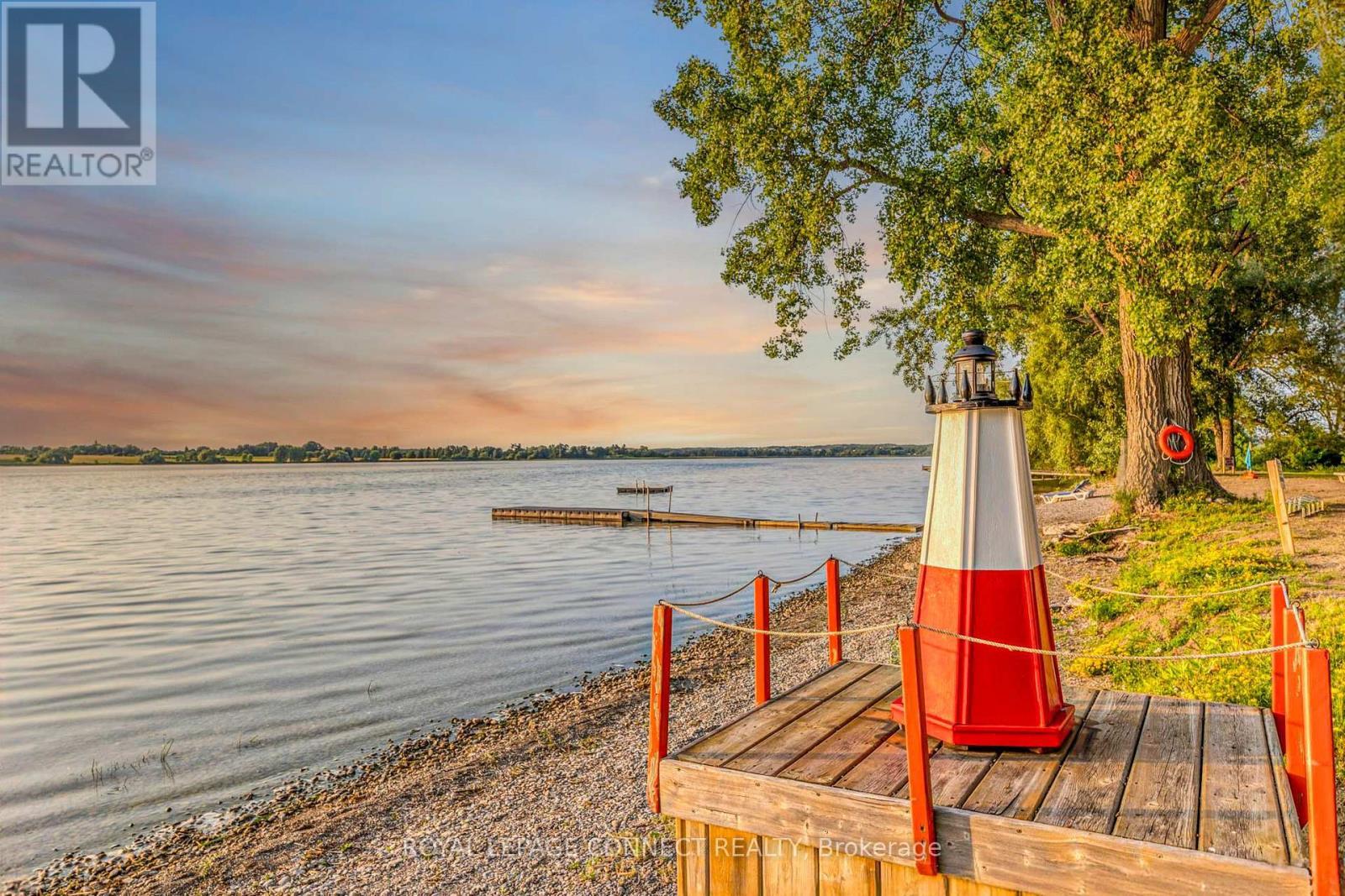 












199 - 32 HOLLOW LANE

,
Prince Edward County,




Ontario
K0K1P0


