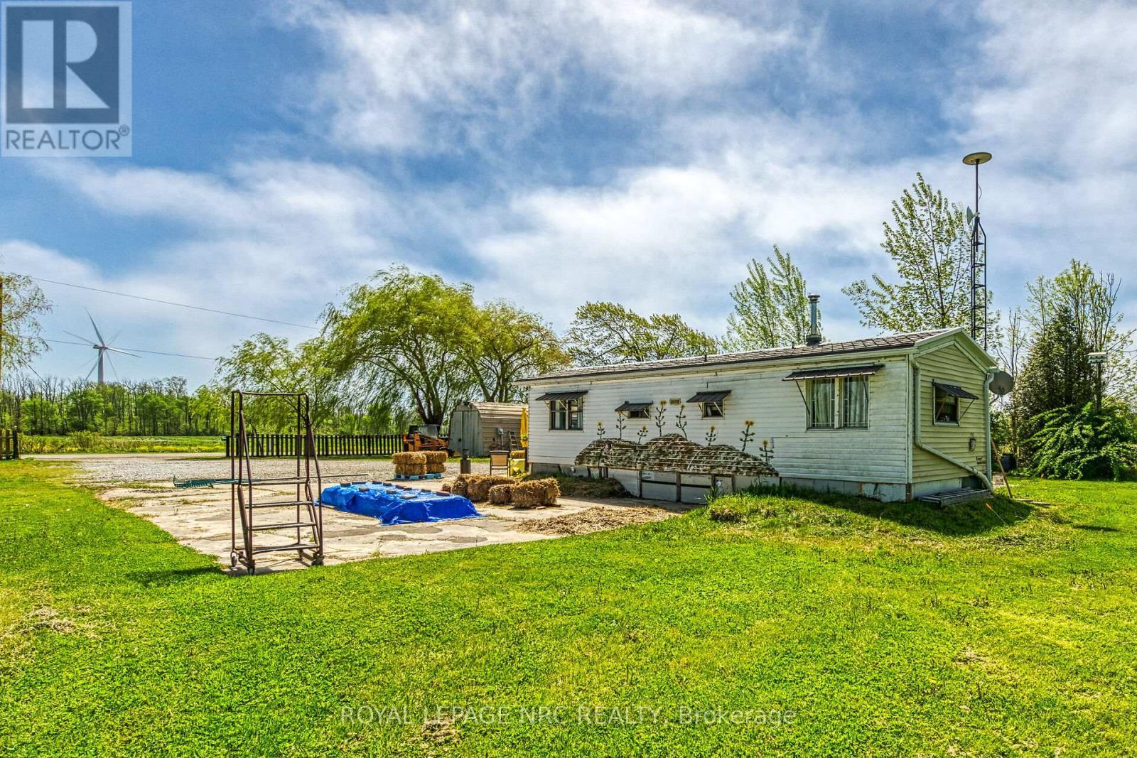 












199 DICKHOUT ROAD

,
Haldimand,




Ontario
N0A1K0

