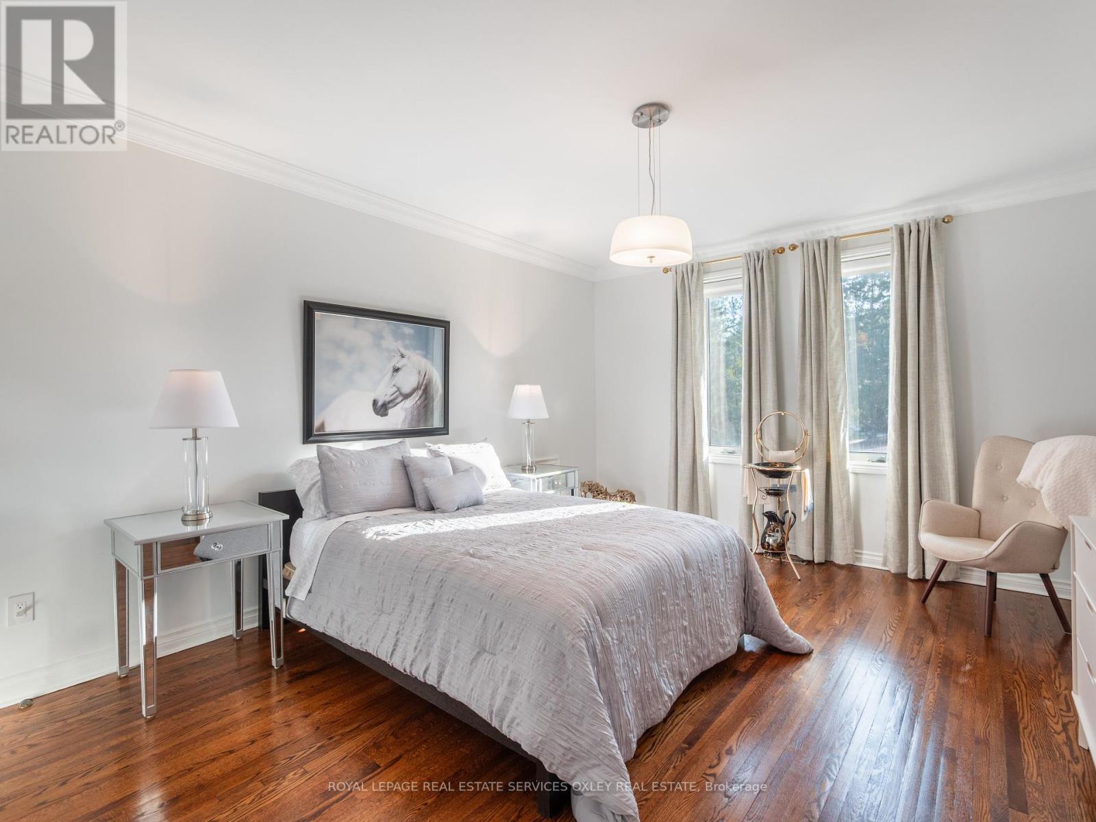 












12 WESTMOUNT PARK ROAD

,
Toronto,




Ontario
M9P1R5

