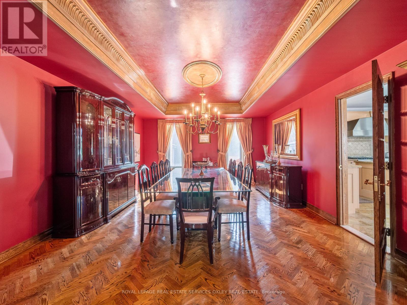 












12 WESTMOUNT PARK ROAD

,
Toronto,




Ontario
M9P1R5

