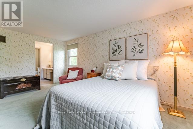 












690 ROBERTSON CRESCENT

,
Milton (TM Timberlea),




Ontario
L9T4V5


