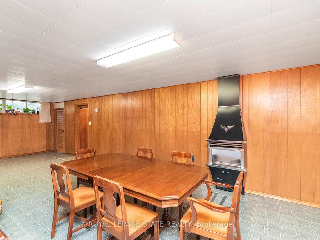 









30


Greeningdon

Drive,
Hamilton,




ON
L9A 3A7


