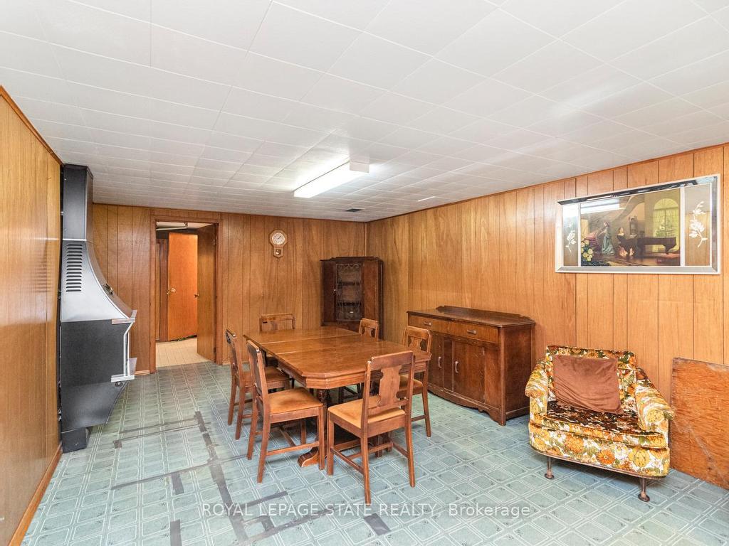 









30


Greeningdon

Drive,
Hamilton,




ON
L9A 3A7

