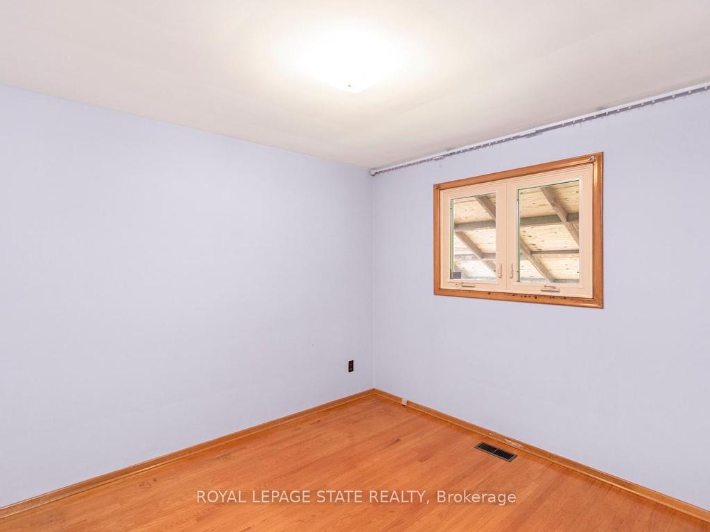 









30


Greeningdon

Drive,
Hamilton,




ON
L9A 3A7

