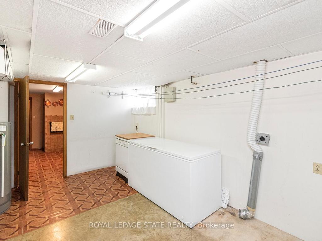 









30


Greeningdon

Drive,
Hamilton,




ON
L9A 3A7


