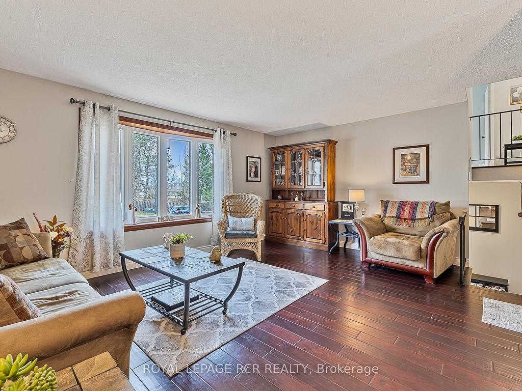 









235


Hibiscus

Court,
Newmarket,




ON
L3Y 5L1

