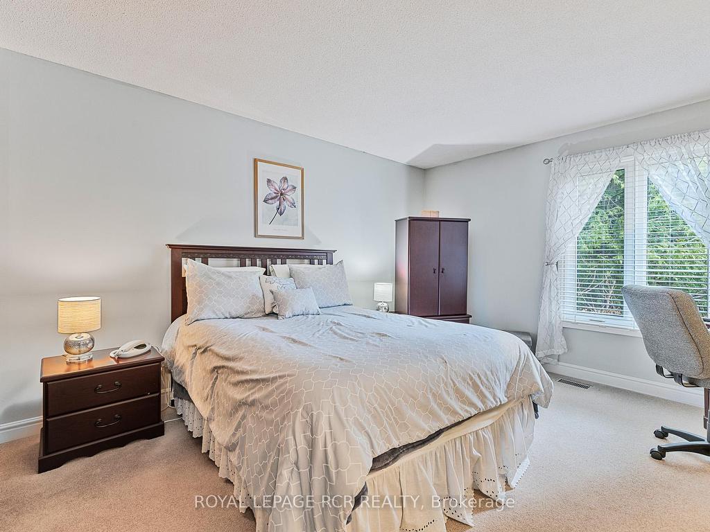 









235


Hibiscus

Court,
Newmarket,




ON
L3Y 5L1


