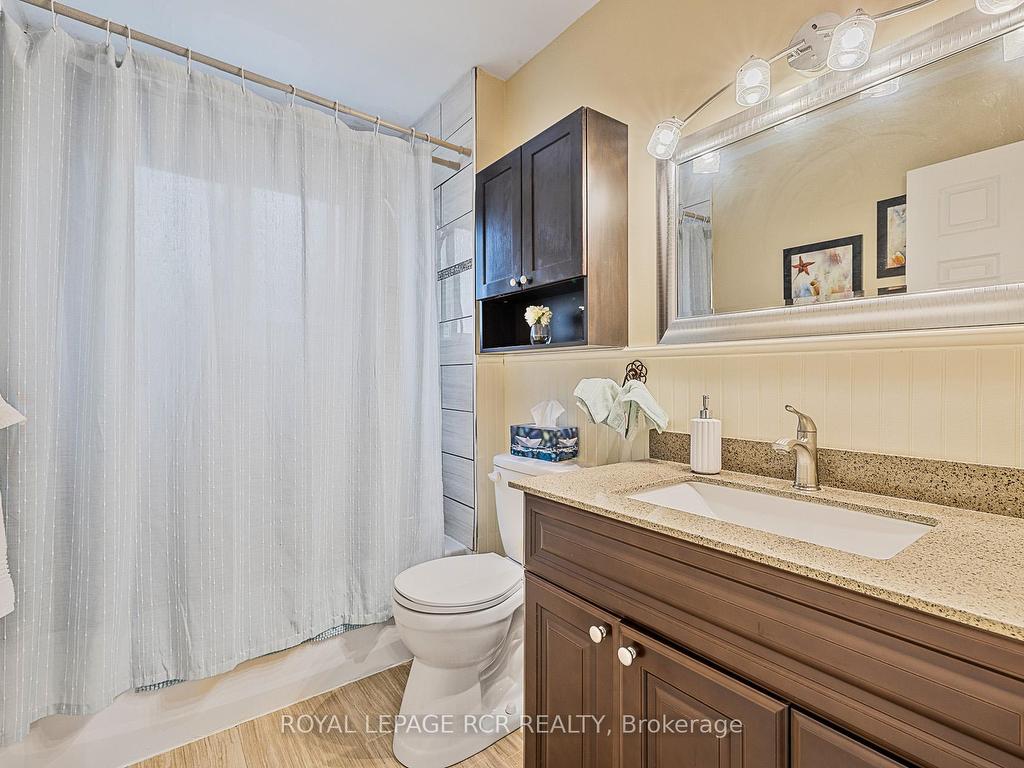 









235


Hibiscus

Court,
Newmarket,




ON
L3Y 5L1

