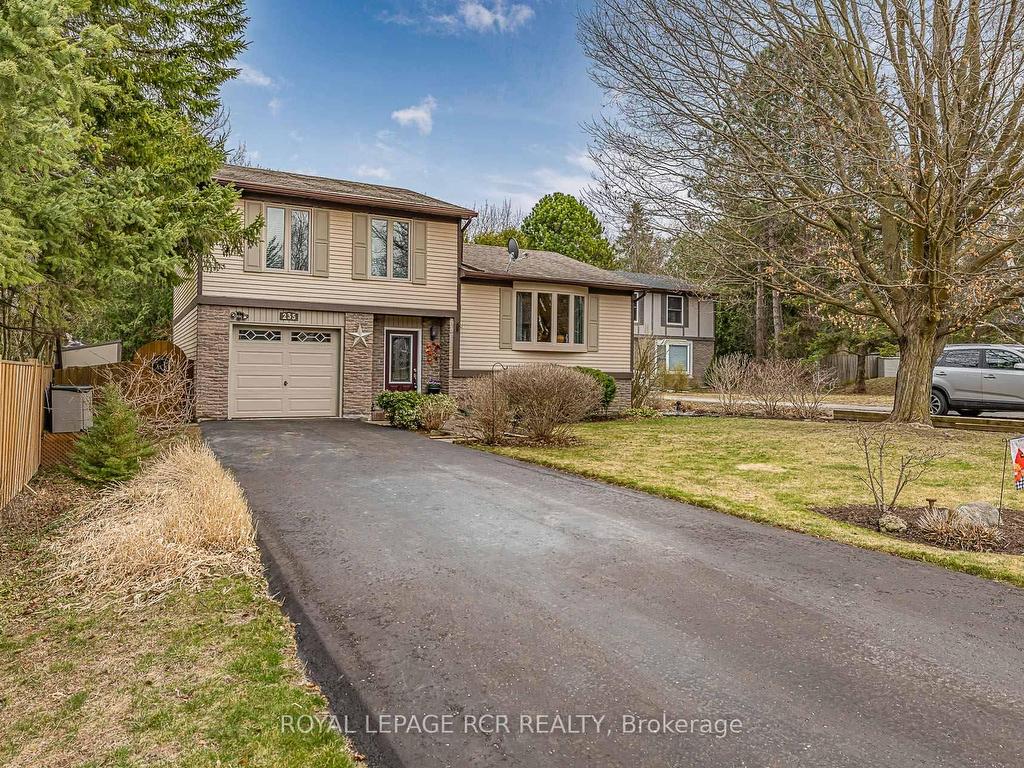 









235


Hibiscus

Court,
Newmarket,




ON
L3Y 5L1


