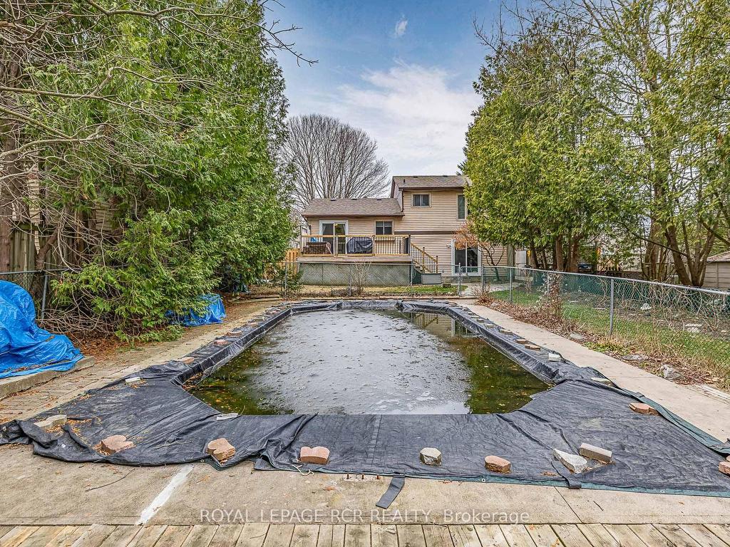 









235


Hibiscus

Court,
Newmarket,




ON
L3Y 5L1

