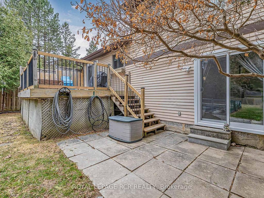 









235


Hibiscus

Court,
Newmarket,




ON
L3Y 5L1

