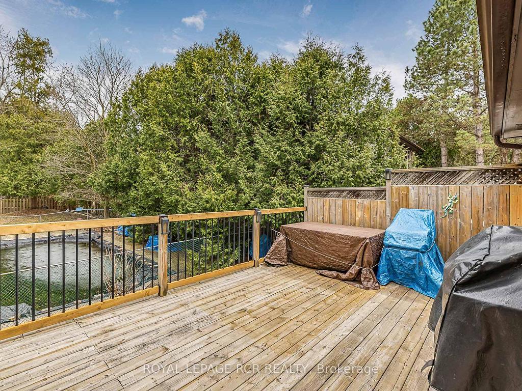 









235


Hibiscus

Court,
Newmarket,




ON
L3Y 5L1

