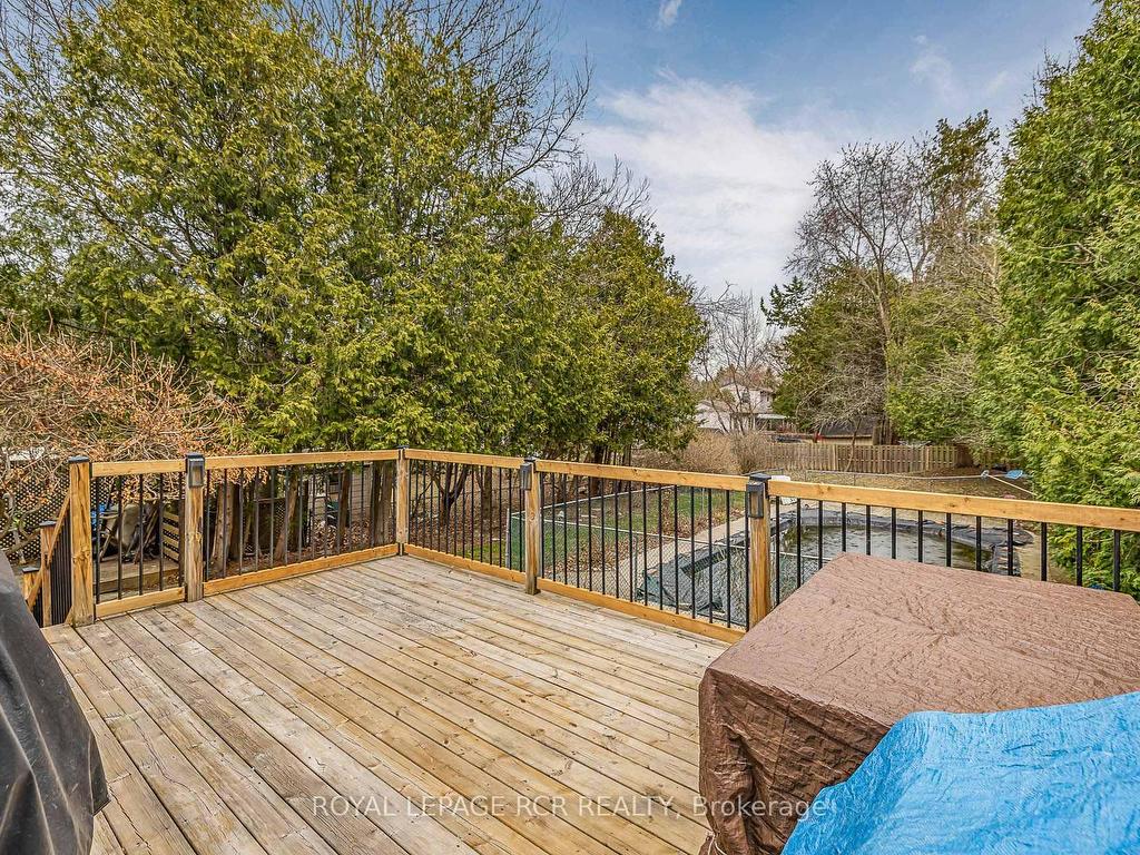 









235


Hibiscus

Court,
Newmarket,




ON
L3Y 5L1

