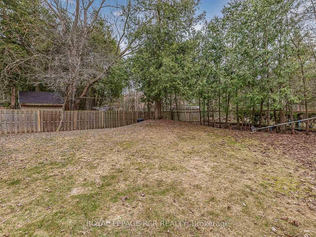 









235


Hibiscus

Court,
Newmarket,




ON
L3Y 5L1

