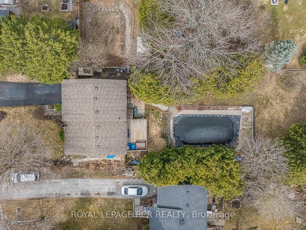 









235


Hibiscus

Court,
Newmarket,




ON
L3Y 5L1

