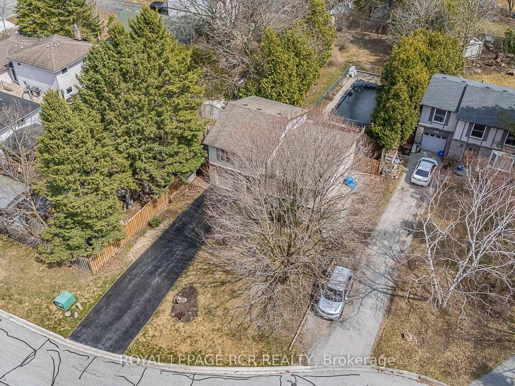 









235


Hibiscus

Court,
Newmarket,




ON
L3Y 5L1

