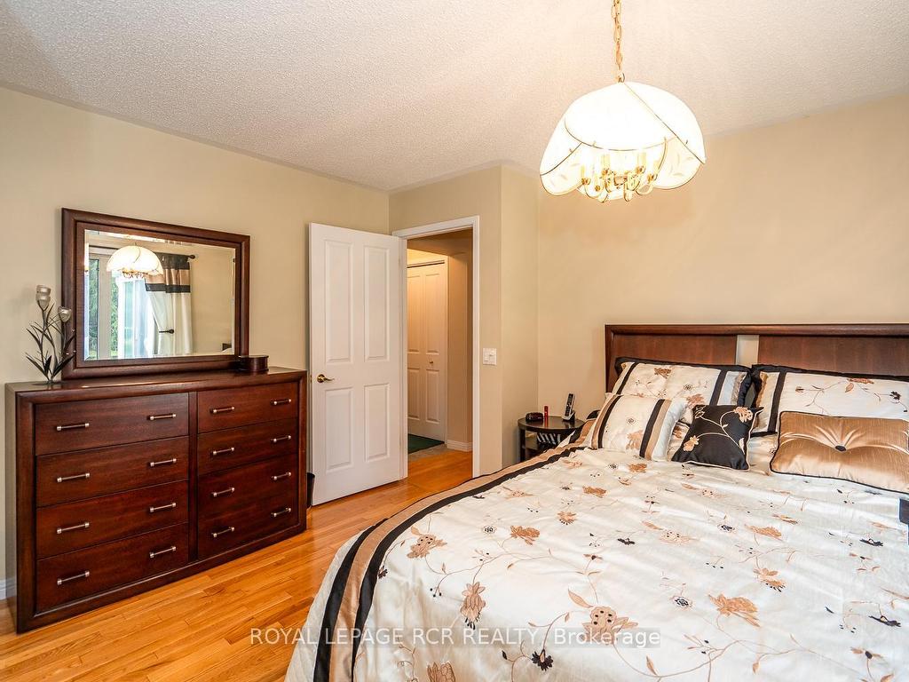 









32


White Bark

Way,
Centre Wellington,




ON
N0B 1J0


