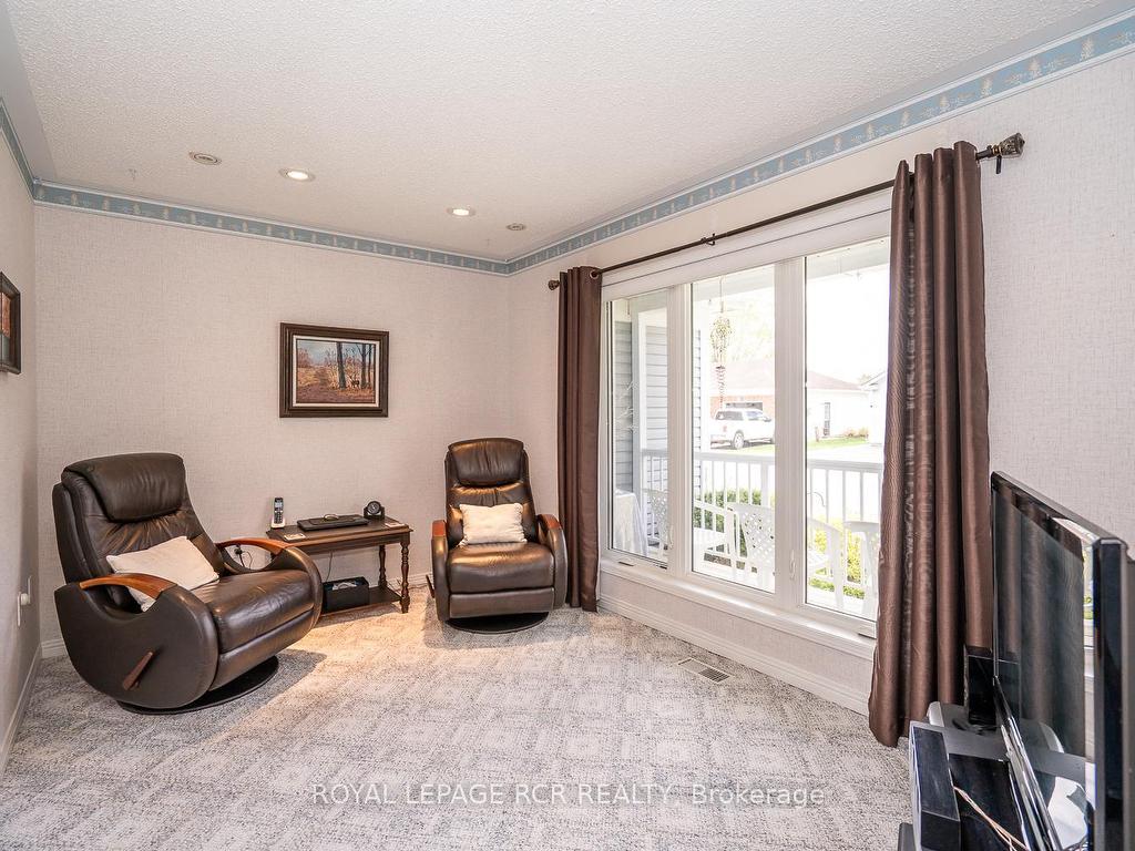 









32


White Bark

Way,
Centre Wellington,




ON
N0B 1J0

