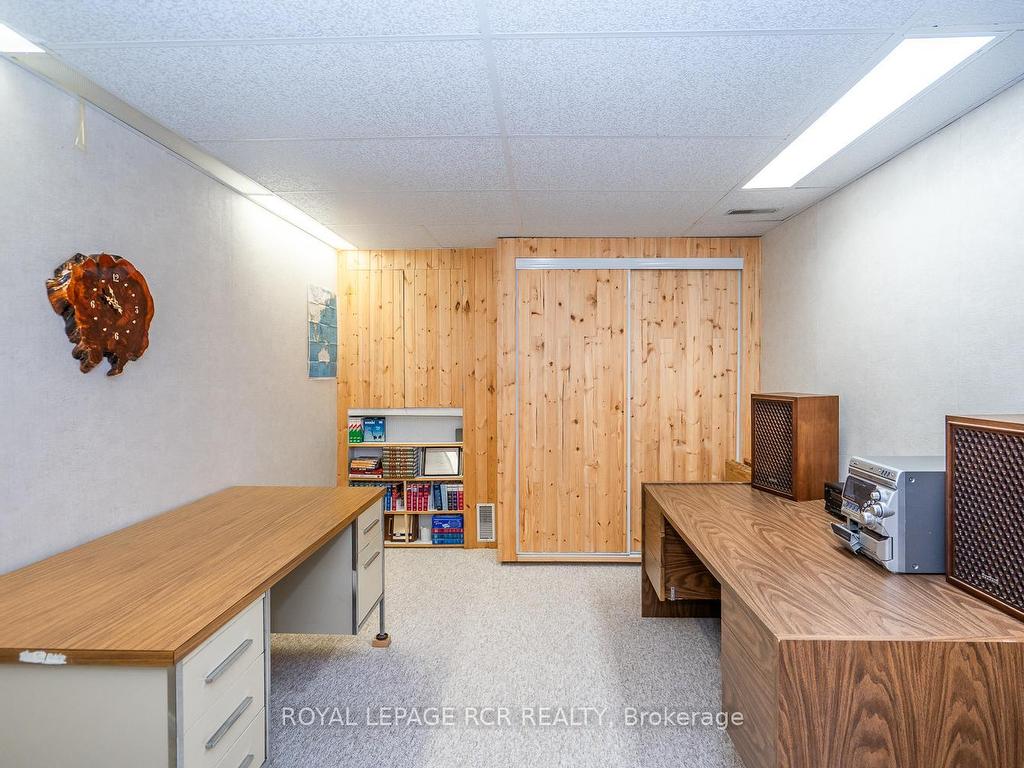 









32


White Bark

Way,
Centre Wellington,




ON
N0B 1J0

