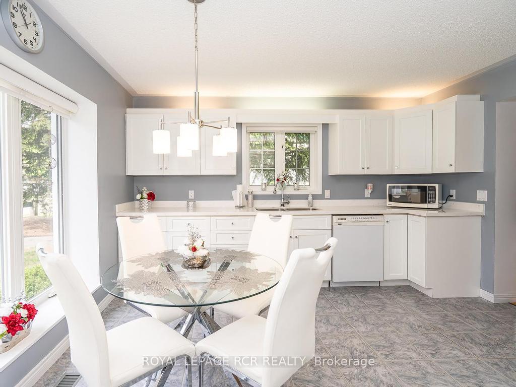 









32


White Bark

Way,
Centre Wellington,




ON
N0B 1J0

