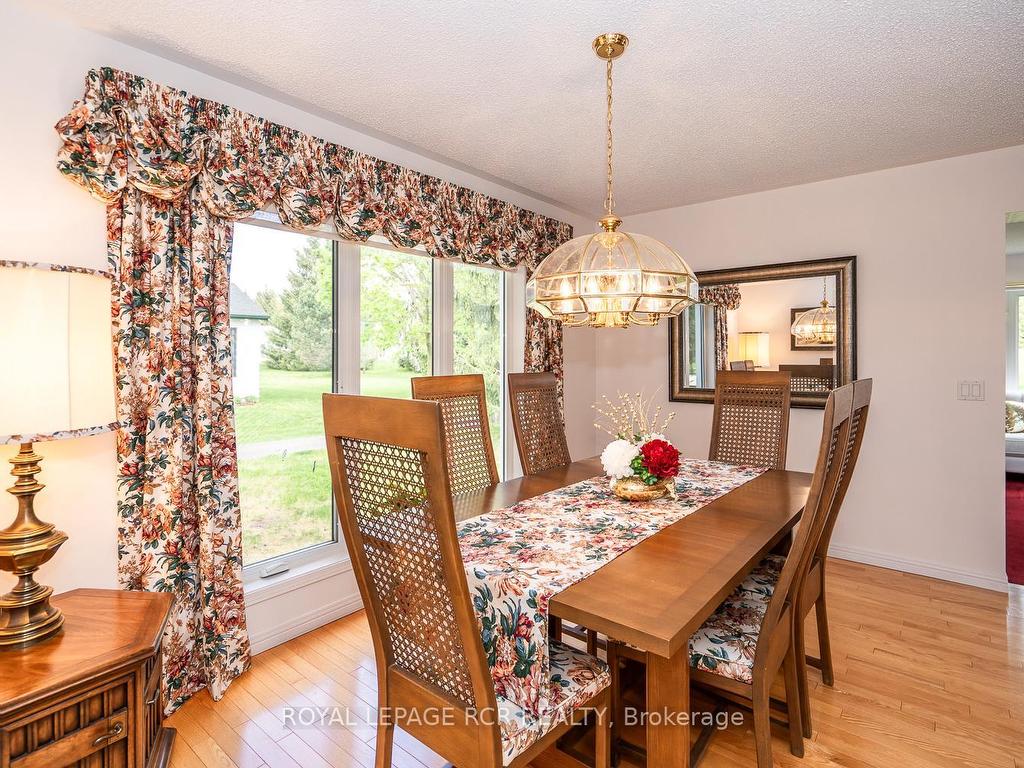 









32


White Bark

Way,
Centre Wellington,




ON
N0B 1J0

