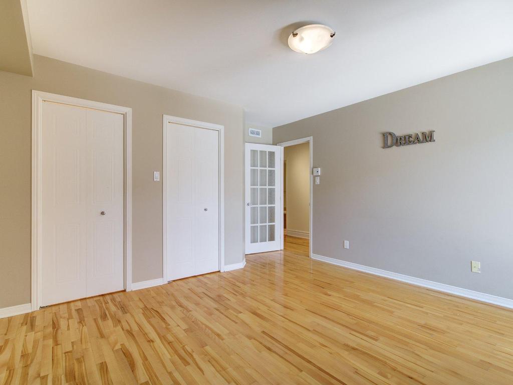 









4022


Rue Du Quesne

,
Mercier/Hochelaga-Maisonneuve (Montréal),




QC
H1M2J8

