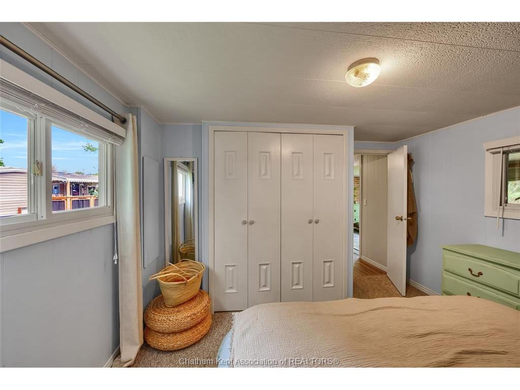 









22220


Charing Cross

Road, 16,
Chatham,




ON
N7M 5V8

