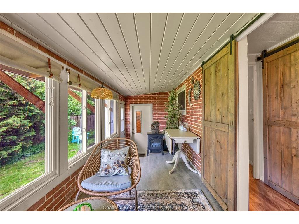 









22220


Charing Cross

Road, 16,
Chatham,




ON
N7M 5V8

