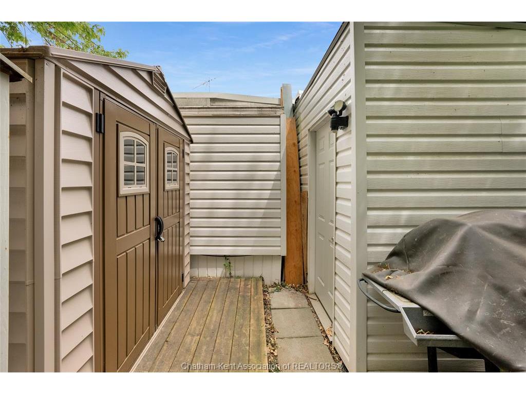 









22220


Charing Cross

Road, 16,
Chatham,




ON
N7M 5V8

