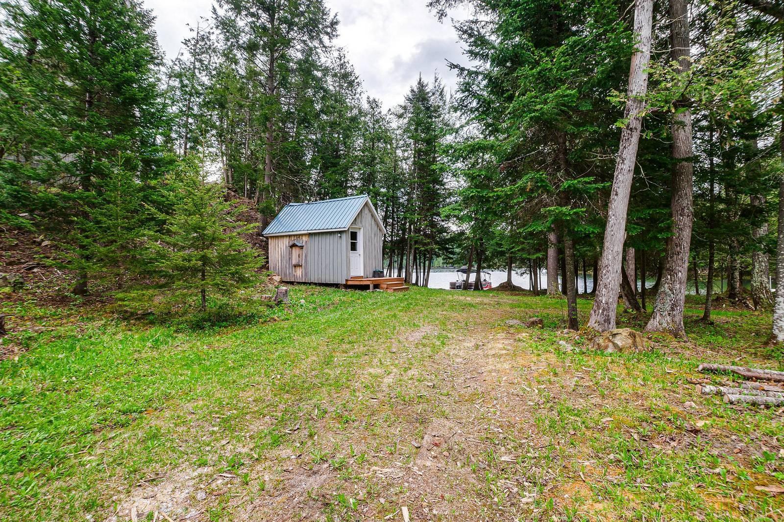 









100


Ch. Grant

,
Bouchette,




QC
J0X1E0

