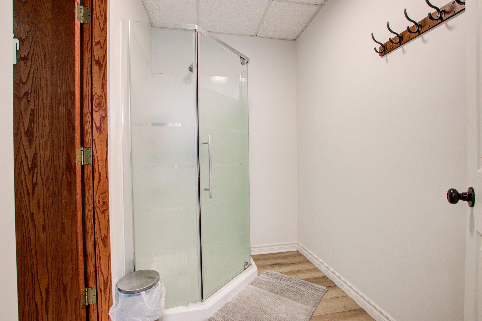 









83


Rue George

,
Sorel-Tracy,




QC
J3P1C2

