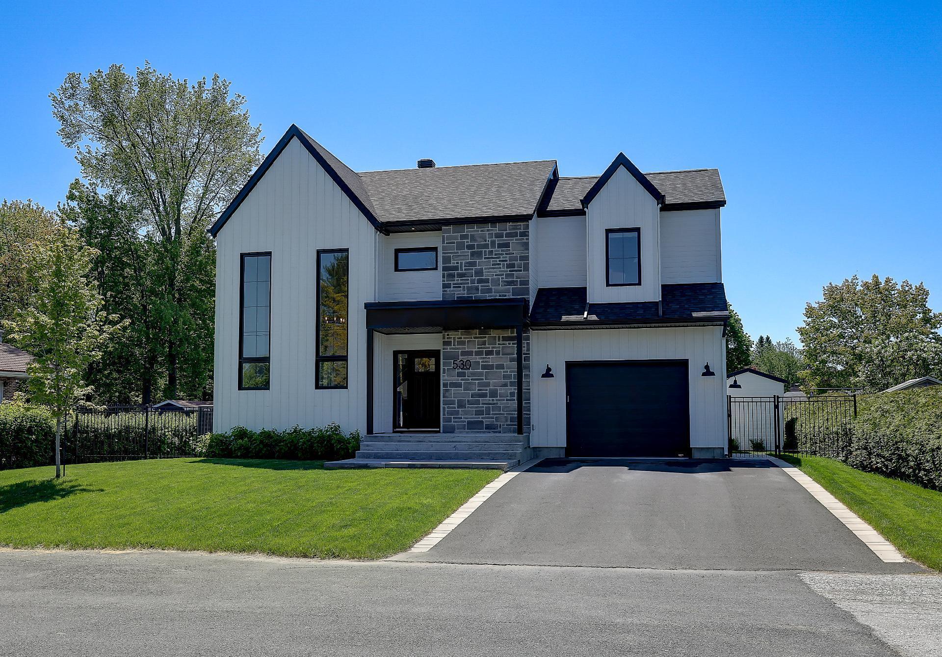 









530


Rue Pierre-Lebeau

,
Farnham,




QC
J2N2V5

