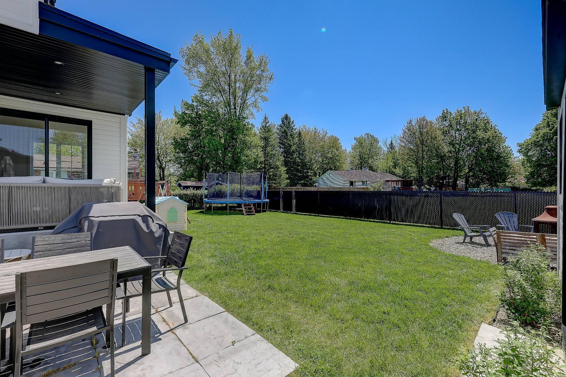 









530


Rue Pierre-Lebeau

,
Farnham,




QC
J2N2V5

